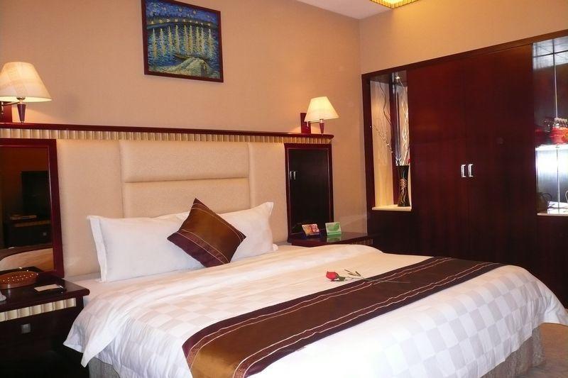 Отель Feng Du Hotel