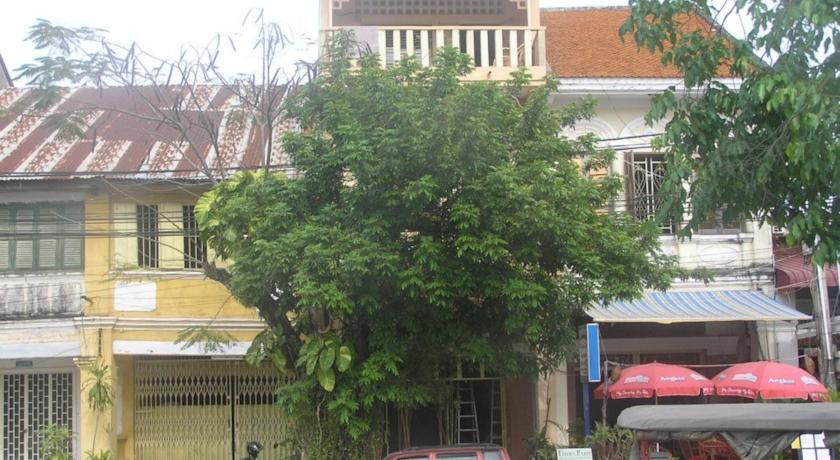 Хостел Titch's Place