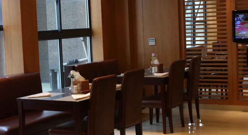 Апартаменты Changjiang International Graceland Services Residence