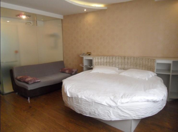 Отель Harbin Zhuolin Hotel