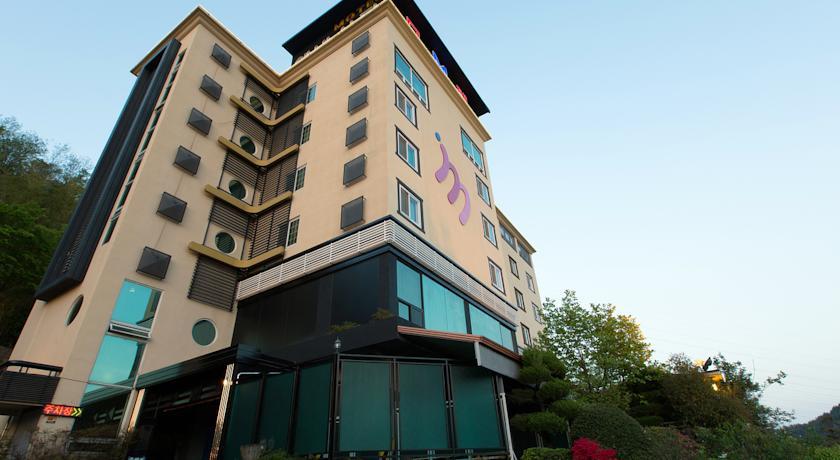 Отель M Motel, Suncheon