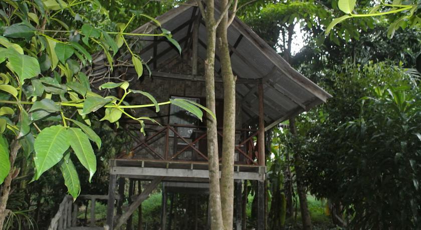 Гостевой дом Khaosok Island Resort