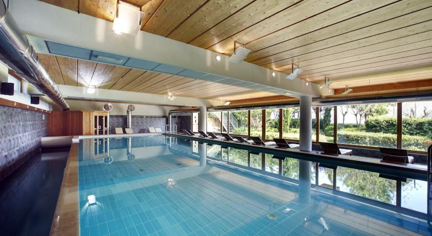 Отель Cocca Hotel Royal Thai SPA