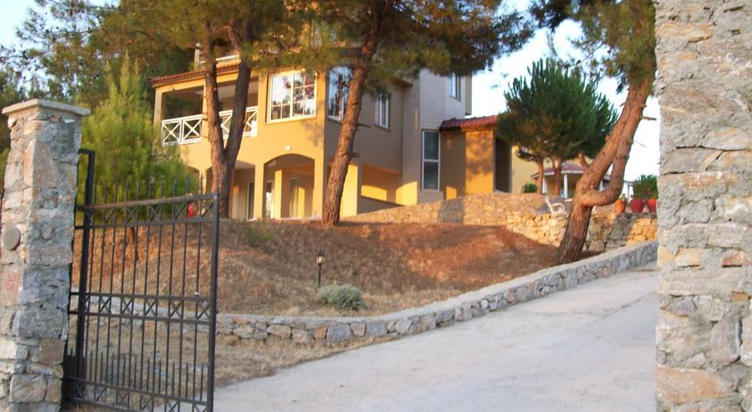 Вилла Villa Victoria