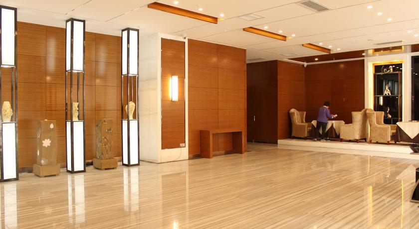 Bali Holiday Hotel