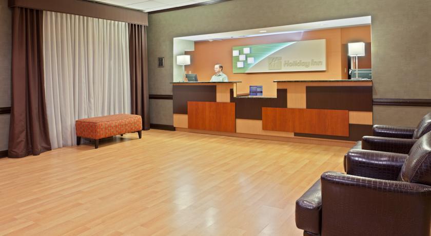 Отель Holiday Inn HARRISONBURG
