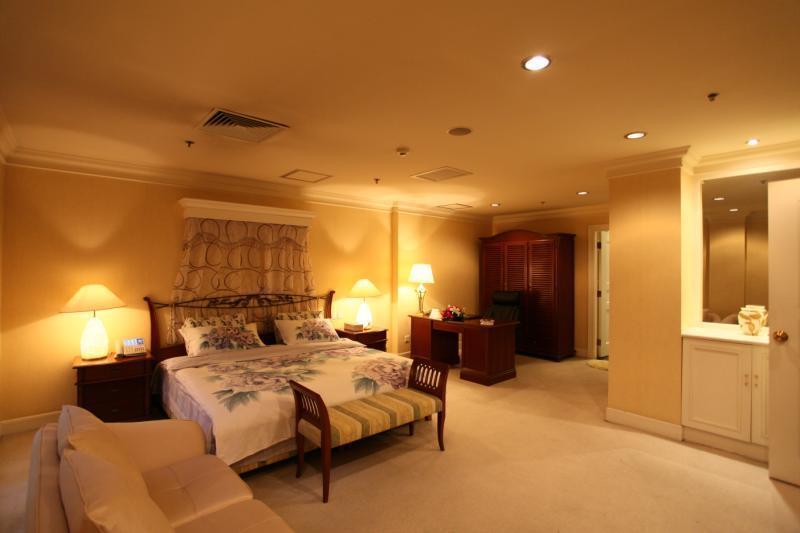 Отель Kuntai Novel Hotel Beijing
