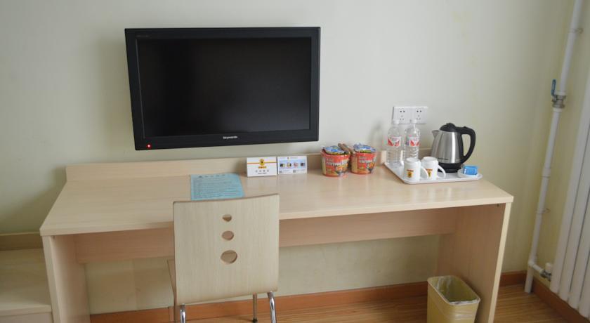 Отель Super 8 Jinan Daminghu East Gate