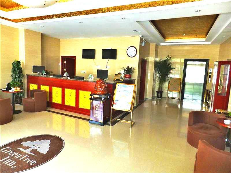 Отель Greentree Inn Shahe Jingguang Road Express Hotel