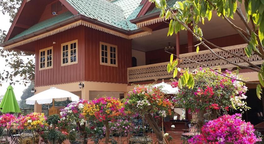 Baan Khun Jum