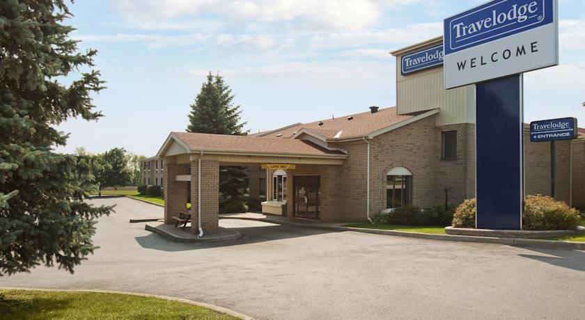 Отель Travelodge Brockville