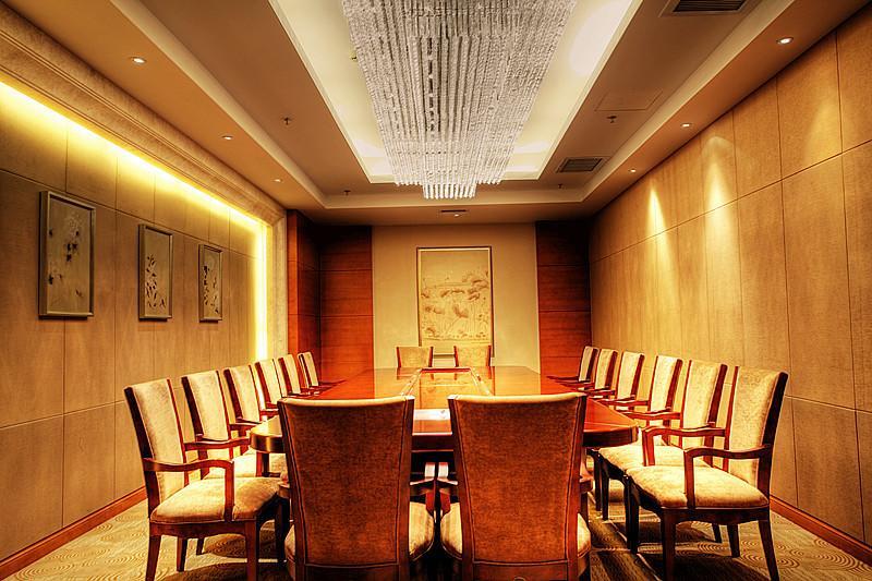 Отель Long Qi Jian Guo Hotel