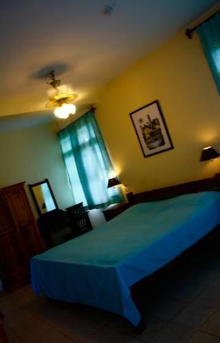 Отель Chalston Beach Resort