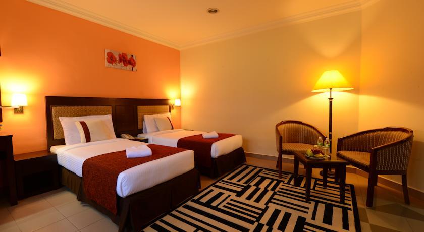 Отель Felda Residence Trolak