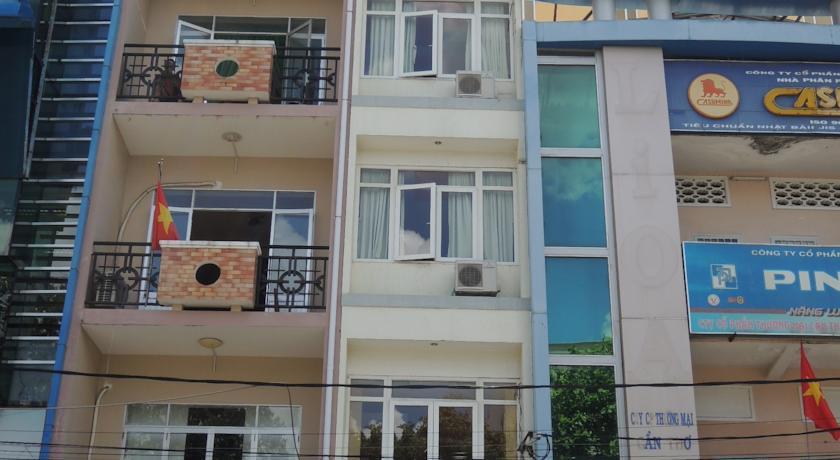 Отель Xuan Mai 3 Hotel