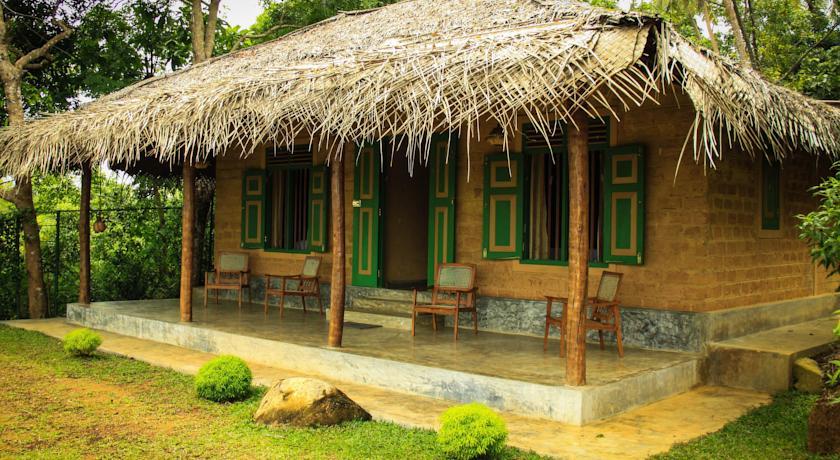 Отель Kadolana Eco Village