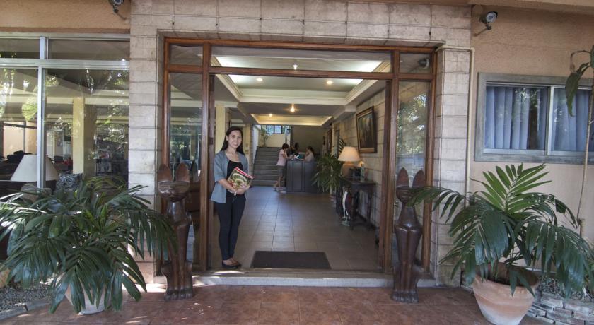 Отель Chitos Hotel