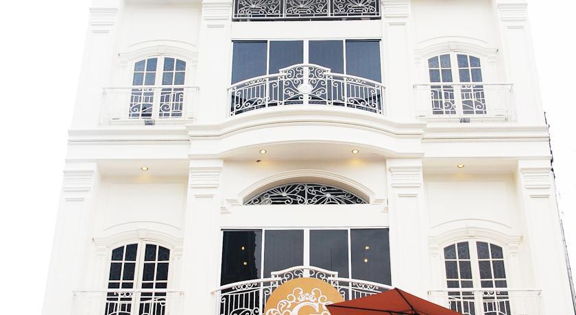 Отель Gandhi Inn