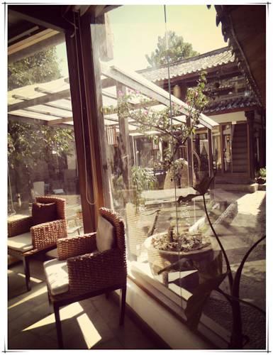 Lijiang Meng En Artistic Hostel