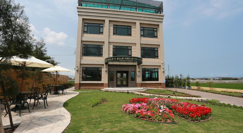 Отель Lo Hong ka Countryside House