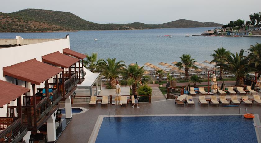 Отель Bitezhan Beach Hotel