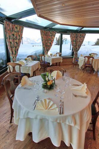 Отель Hôtel Chalet Royal