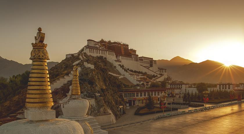 Отель Shangri-La Lhasa Hotel