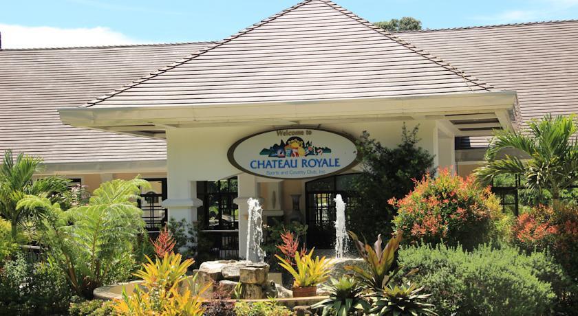 Отель Chateau Royale Sports and Country Club