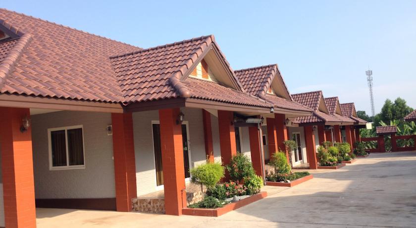 Отель Benwadee Resort