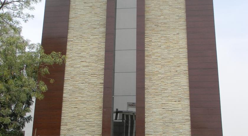 Отель Hotel Sai Jashan