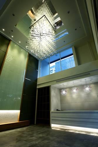 Отель Grand Crystal Hotel