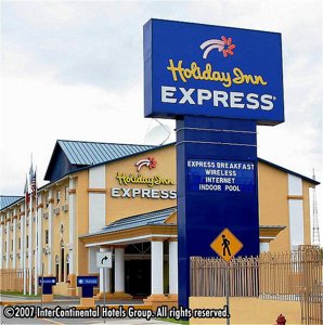 Отель Holiday Inn Express Piedras Negras