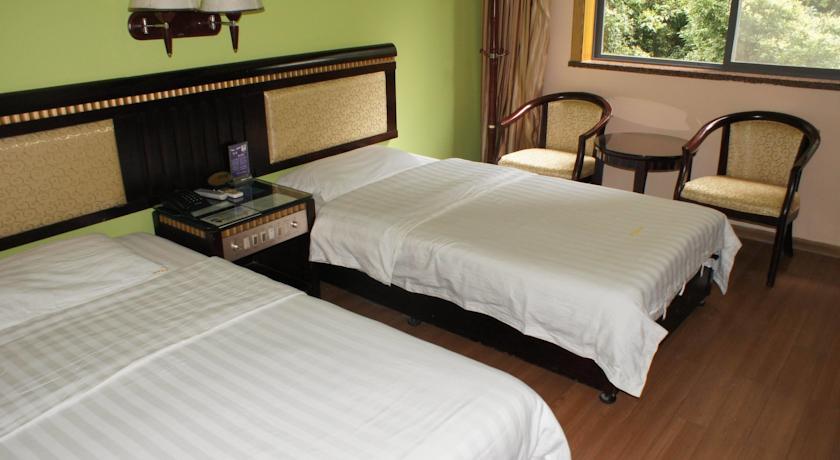 Lucky Hotel