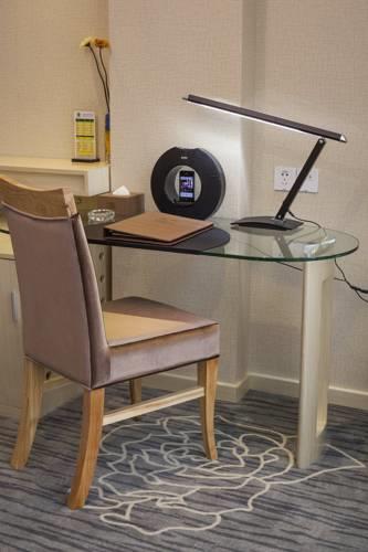 Paco Business Hotel Shahe