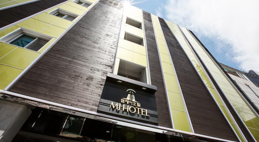 MJ Hotel