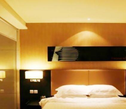 Отель First Star Inn