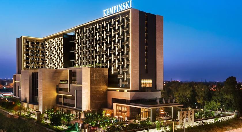 Kempinski Ambience Hotel Delhi