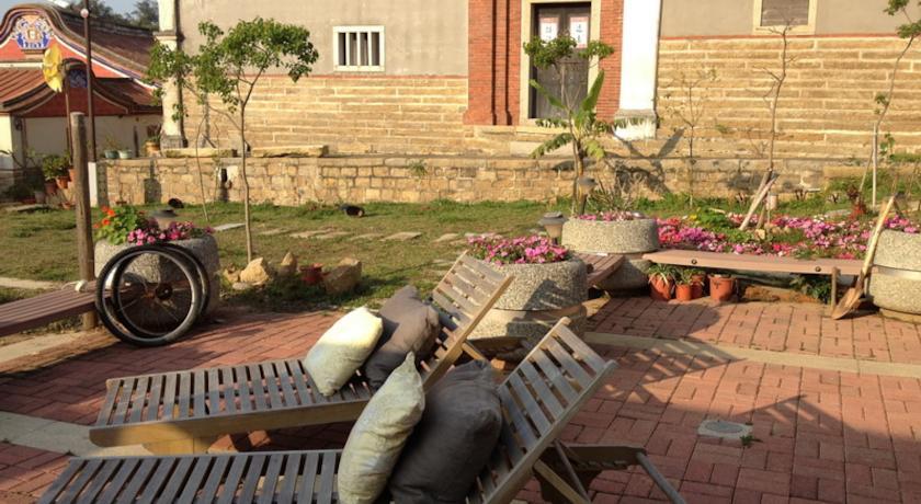 Отель Snuggery Homestay