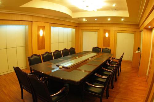 Отель Anhui Yinruilin International Hotel