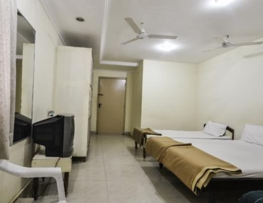 Hotel Maya Deluxe