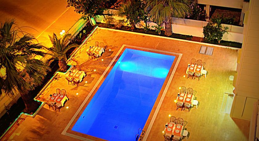 Отель Hotel Rumana