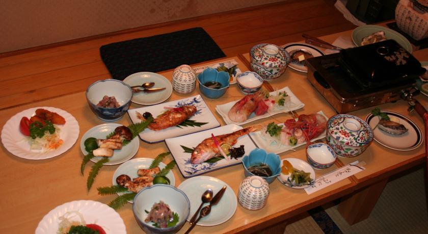 Отель Kappo Ryokan Futaba
