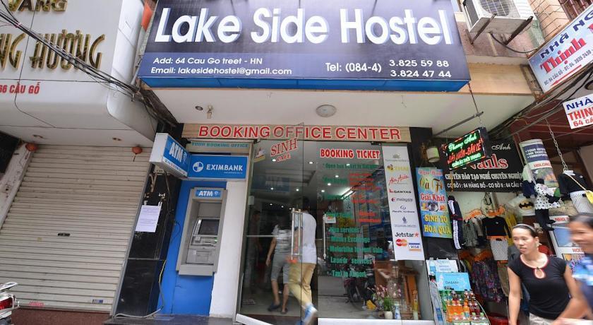 Lake Side Hostel