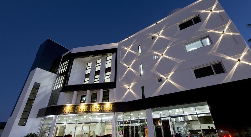 The Seri Resort
