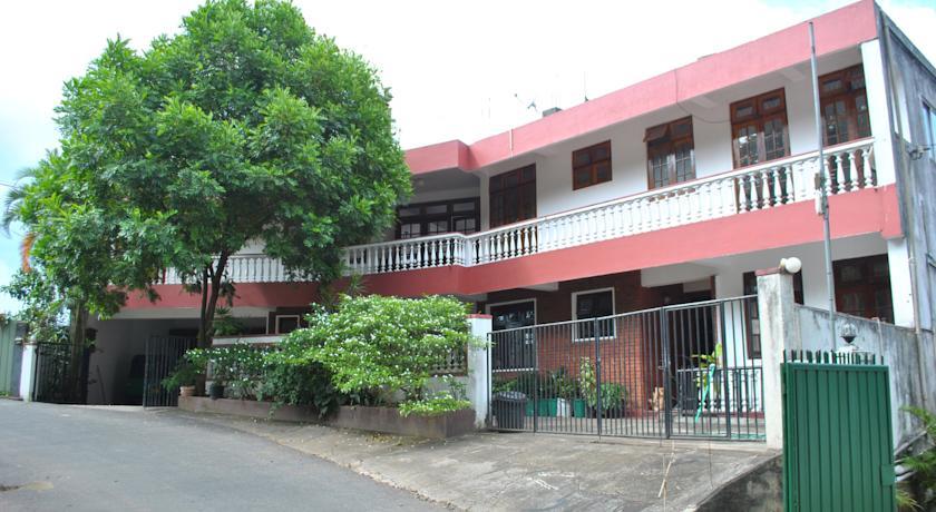 Serene Inn