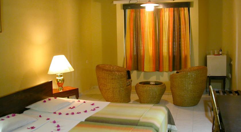 Отель Ratnaloka Tour Inns