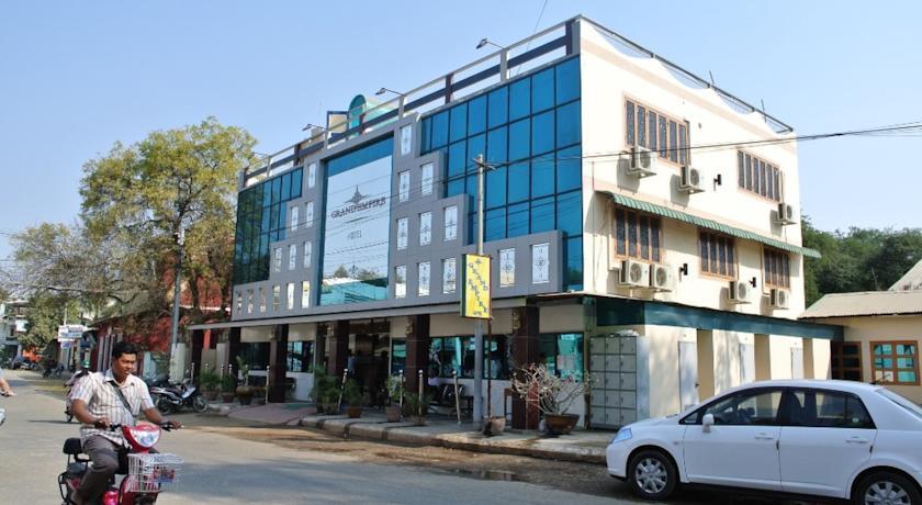 Отель Grand Empire Hotel