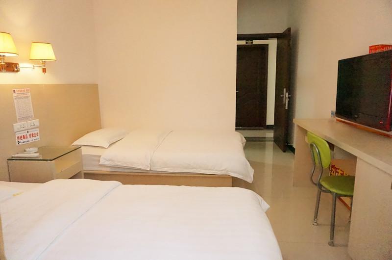 Guilin Ling Hong Express Hotel