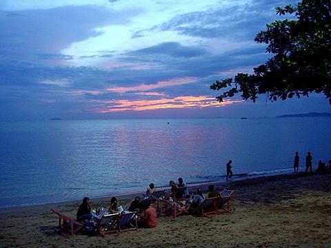 Asia BackPackers