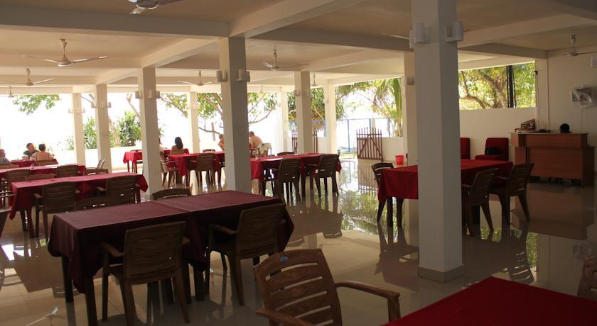 Отель Paradise Beach Resort